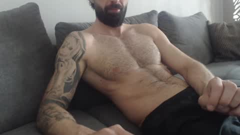 cuteeboy online show from 04/24/26, 05:10