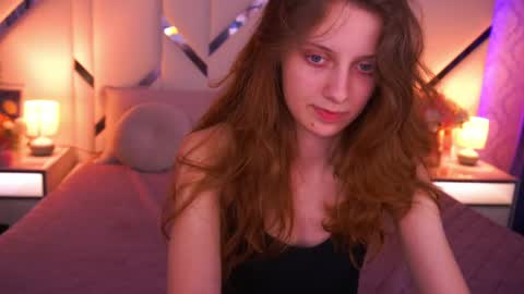 Snapshot of cuteefoxy chatting on 04/28/26, 02:27 Foxy online show from 04/28/26, 02:27