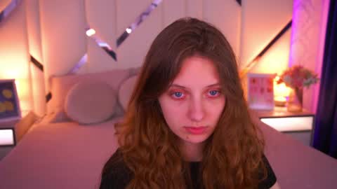 Snapshot of cuteefoxy chatting on 05/11/26, 01:28 Foxy online show from 05/11/26, 01:28