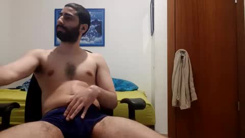 Snapshot of cuteguy52 chatting on 04/08/26, 10:10 cuteguy52 online show from 04/08/26, 10:10