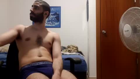 Snapshot of cuteguy52 chatting on 07/22/26, 09:17 cuteguy52 online show from 07/22/26, 09:17