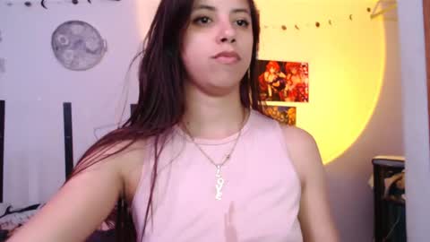 Snapshot of cutehaome chatting on 05/22/26, 12:18 haome online show from 05/22/26, 12:18