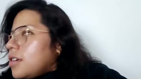 Snapshot of cutejess45 chatting on 03/08/25, 10:24 tell me jess   online show from 03/08/25, 10:24