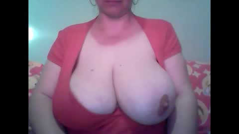 Snapshot of cutejessytom chatting on 02/09/25, 01:46 Jessy online show from 02/09/25, 01:46