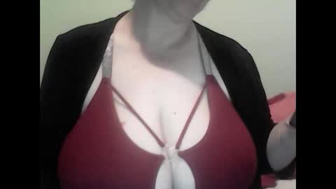 Snapshot of cutejessytom chatting on 05/26/26, 11:17 Jessy online show from 05/26/26, 11:17