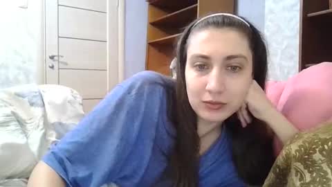 cutekattie online show from 11/22/25, 06:01