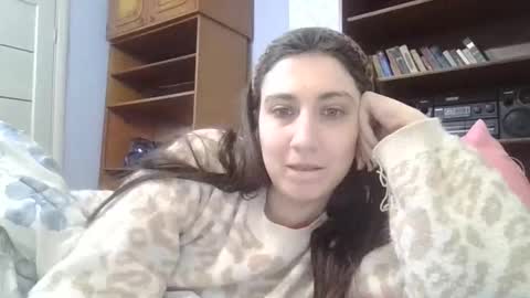 cutekattie online show from 12/21/25, 05:25