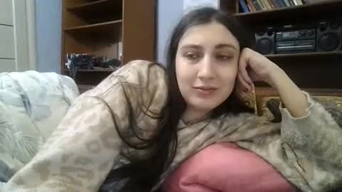 cutekattie online show from 02/15/26, 07:51