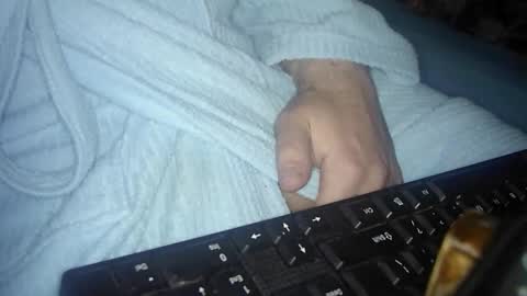 Snapshot of cuteman88 chatting on 02/22/26, 09:24 Cuteman online show from 02/22/26, 09:24