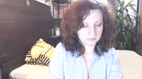 Snapshot of cutemoan chatting on 02/22/25, 10:31 Rita online show from 02/22/25, 10:31