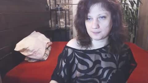 Snapshot of cutemoan chatting on 01/18/26, 09:51 Rita online show from 01/18/26, 09:51