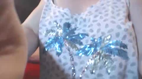 Snapshot of cutemoan chatting on 06/02/26, 10:01 Rita online show from 06/02/26, 10:01