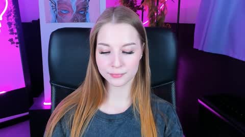 Rina online show from 12/10/24, 01:33