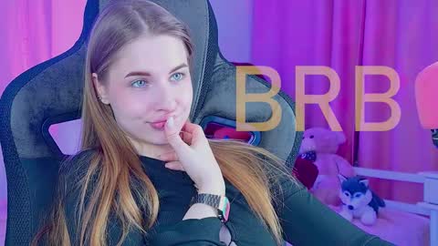 Rina online show from 09/15/25, 05:18