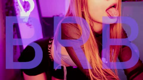 Rina online show from 10/19/25, 08:15