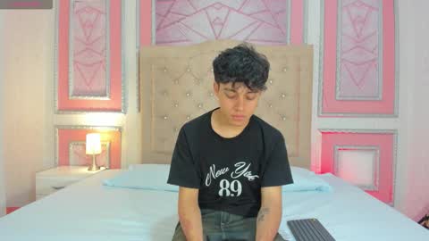 cutenaked_ online show from 02/05/26, 11:37