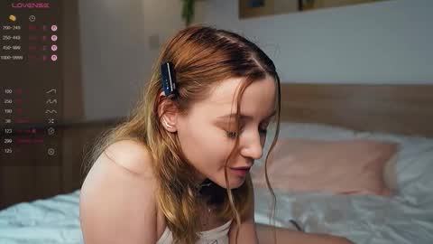 Mary online show from 12/15/25, 09:08