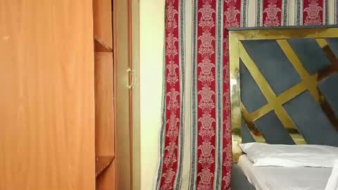 cuteone online show from 04/20/26, 07:04