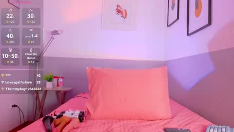 cutepetitee online show from 10/08/25, 08:17