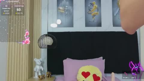 cutepetitee online show from 07/15/26, 12:43