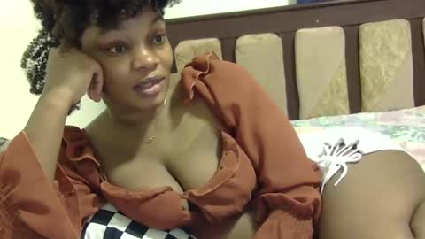 Snapshot of cutermilly chatting on 12/06/24, 07:45 cutermilly online show from 12/06/24, 07:45