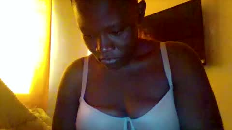 Snapshot of cutesexyblackass chatting on 09/30/25, 11:04 Nelly online show from 09/30/25, 11:04