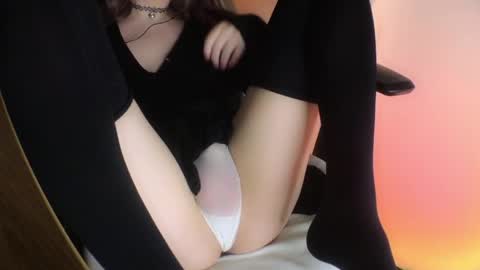 Snapshot of cutesissy_boy chatting on 05/24/26, 12:04 Sofi online show from 05/24/26, 12:04
