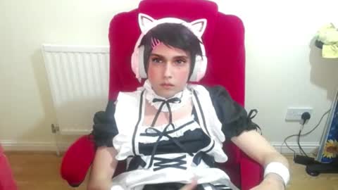 Snapshot of cutest_princess chatting on 09/11/25, 10:10 cutest_princess online show from 09/11/25, 10:10