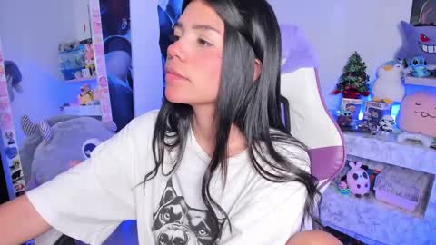 Snapshot of cutestephuwu chatting on 02/18/25, 03:42  - independent model online show from 02/18/25, 03:42