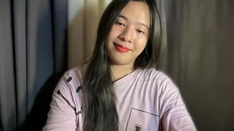Snapshot of cutestgurl_ chatting on 05/28/26, 06:00 cute online show from 05/28/26, 06:00