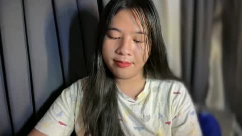 Snapshot of cutestgurl_ chatting on 06/10/26, 10:52 cute online show from 06/10/26, 10:52