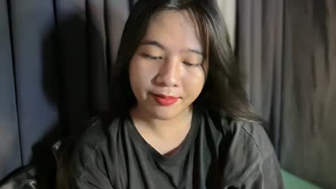 cute online show from 07/07/26, 06:47