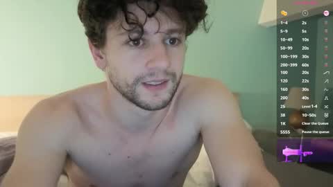 cutesubtwink101 online show from 01/07/26, 11:51