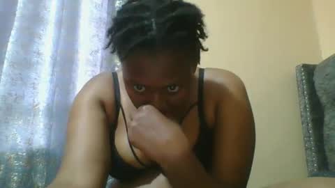 cutezarina online show from 05/18/26, 10:43
