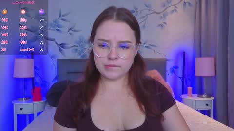 Nika  online show from 09/14/25, 09:58