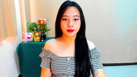 Snapshot of cutie_asianwoman chatting on 10/17/25, 06:49 cutie_asianwoman online show from 10/17/25, 06:49