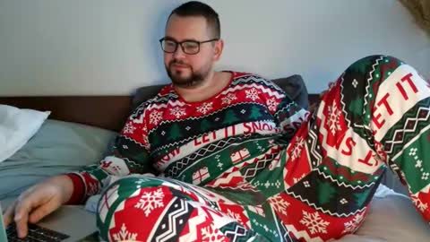 Ben hot video on page  online show from 01/16/26, 11:14