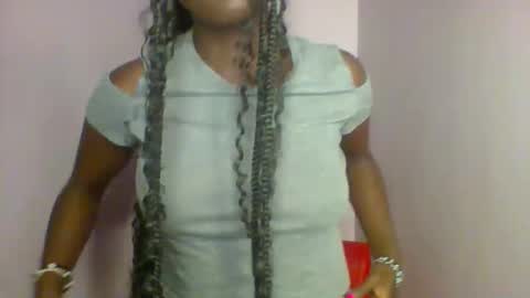 Snapshot of cutie_choco chatting on 10/08/25, 07:55 cutie_choco online show from 10/08/25, 07:55