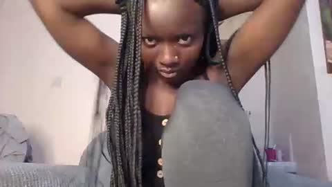 cutie_choco online show from 04/20/26, 05:48