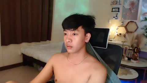 Neil Taylor online show from 12/15/25, 06:34