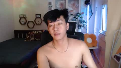 Neil Taylor online show from 12/18/25, 07:53