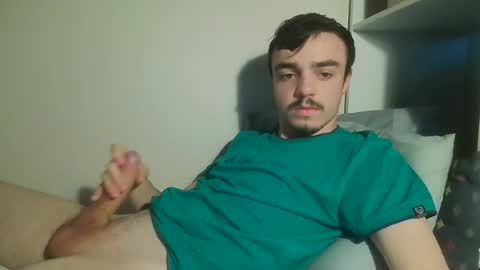 Snapshot of cutie_garlix chatting on 06/16/26, 08:00 cutie garlix online show from 06/16/26, 08:00