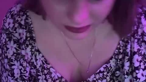 Snapshot of cutie_girl__ chatting on 07/17/26, 01:12 cutie_girl__ online show from 07/17/26, 01:12