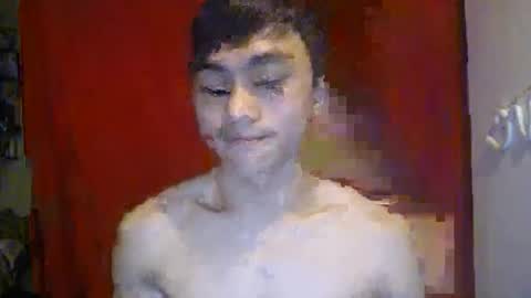 Snapshot of cutie_hunk69 chatting on 06/11/26, 02:44 cutie_hunk69 online show from 06/11/26, 02:44