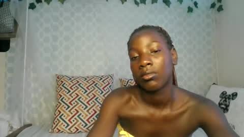 Snapshot of cutie_liqy chatting on 06/10/26, 08:41 Liqy online show from 06/10/26, 08:41