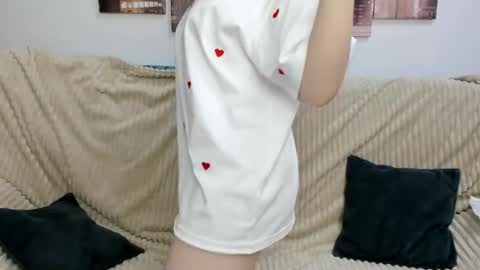 cutie_lory online show from 02/24/25, 05:22