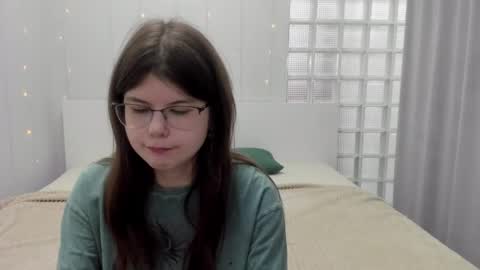 cutie_lory online show from 03/12/25, 02:09