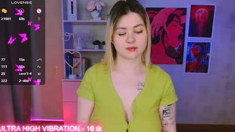 Snapshot of cutie_mili chatting on 02/04/25, 08:46 mili online show from 02/04/25, 08:46