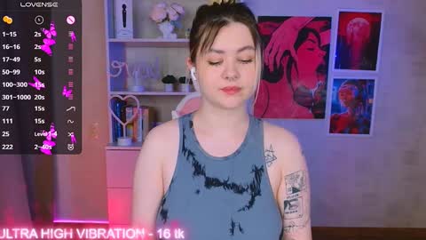 Snapshot of cutie_mili chatting on 02/05/25, 09:46 mili online show from 02/05/25, 09:46