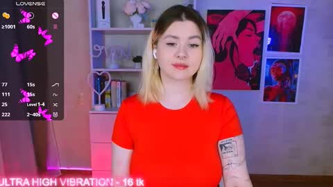 Snapshot of cutie_mili chatting on 02/20/25, 02:51 mili online show from 02/20/25, 02:51